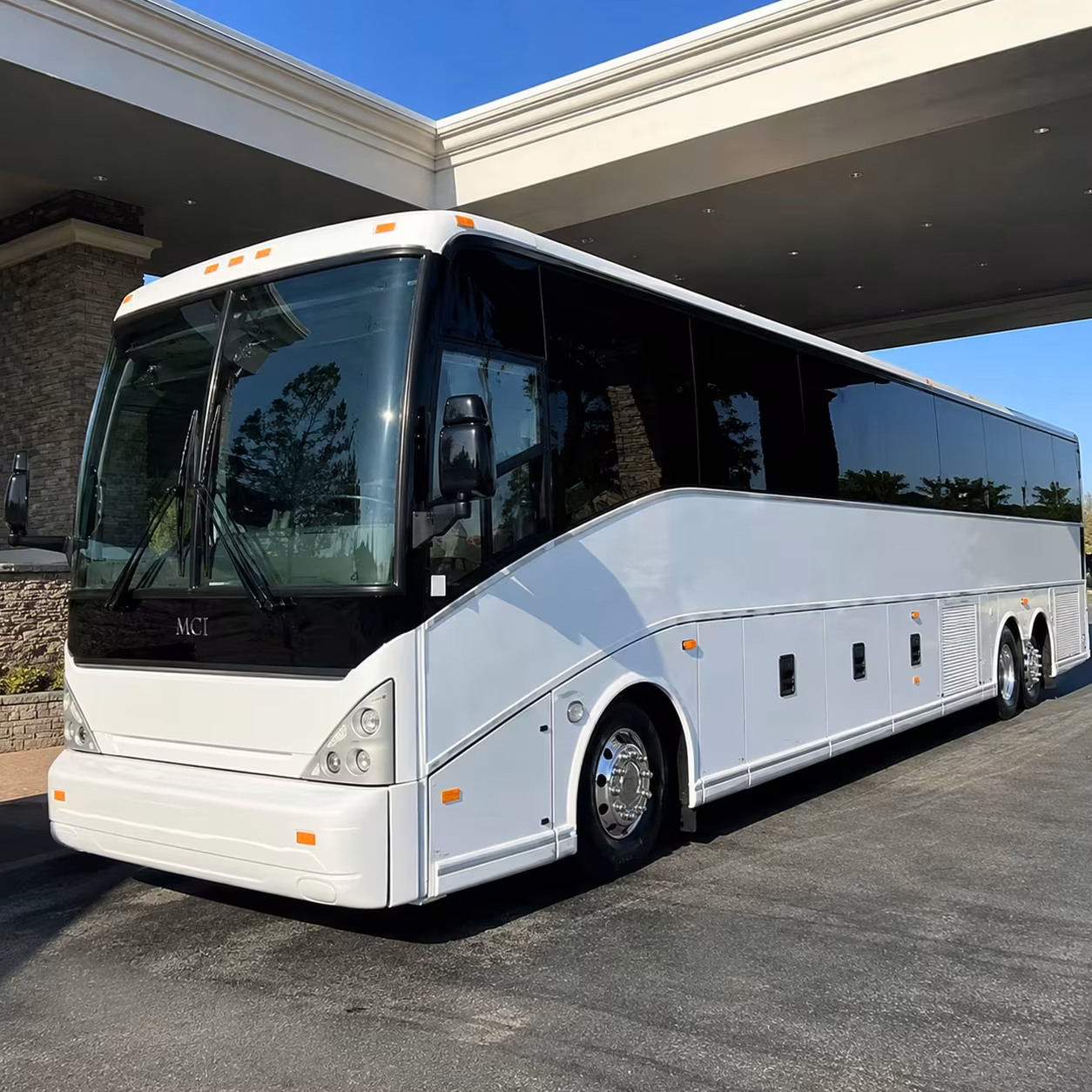 newark airport shuttle buses for conventions and events