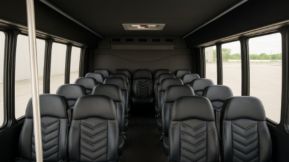 newark 15 passenger minibus rental