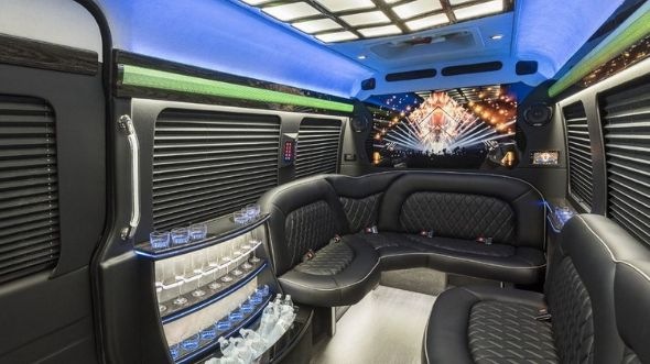 newark sprinter limo rental inside